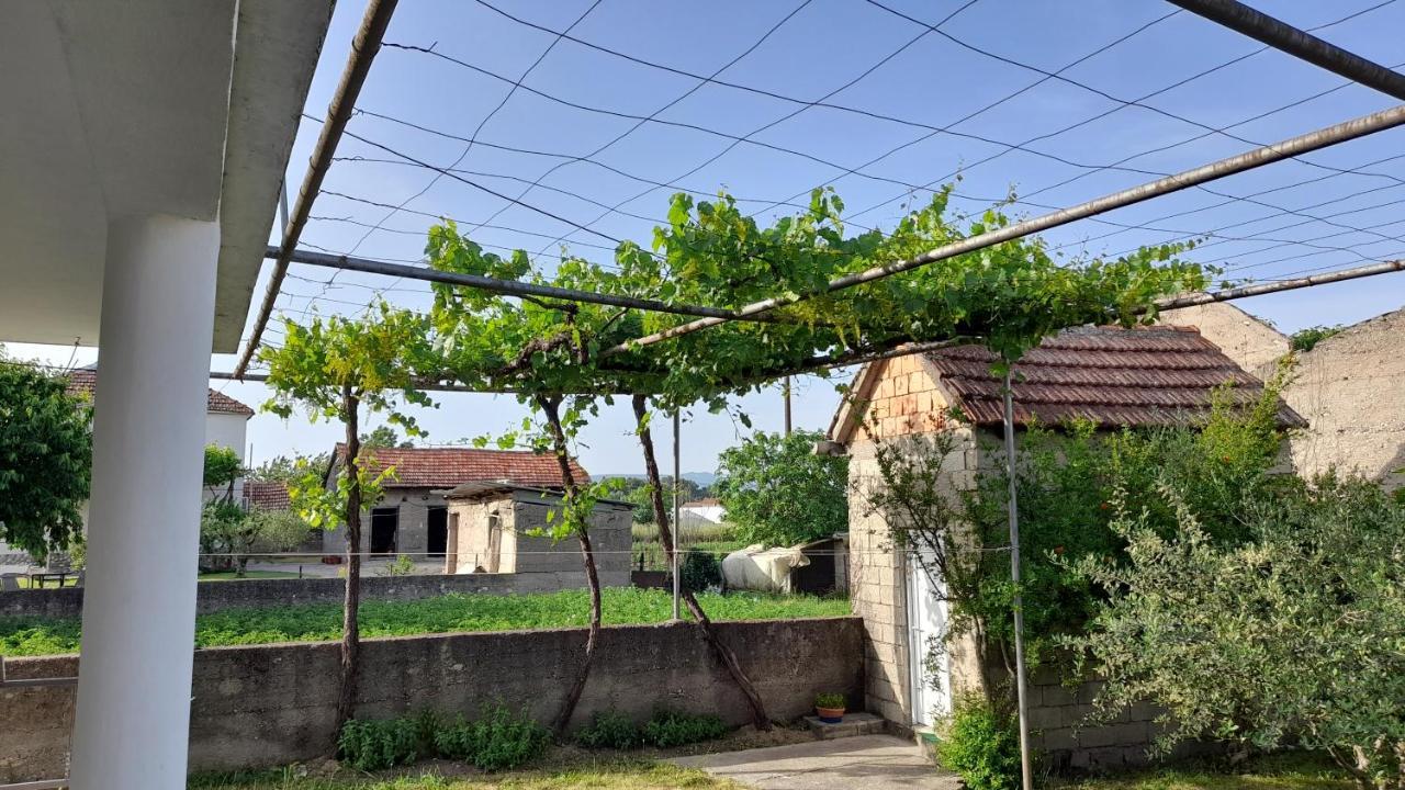 ČapljinaKamena Kuca Family Rodin公寓 外观 照片