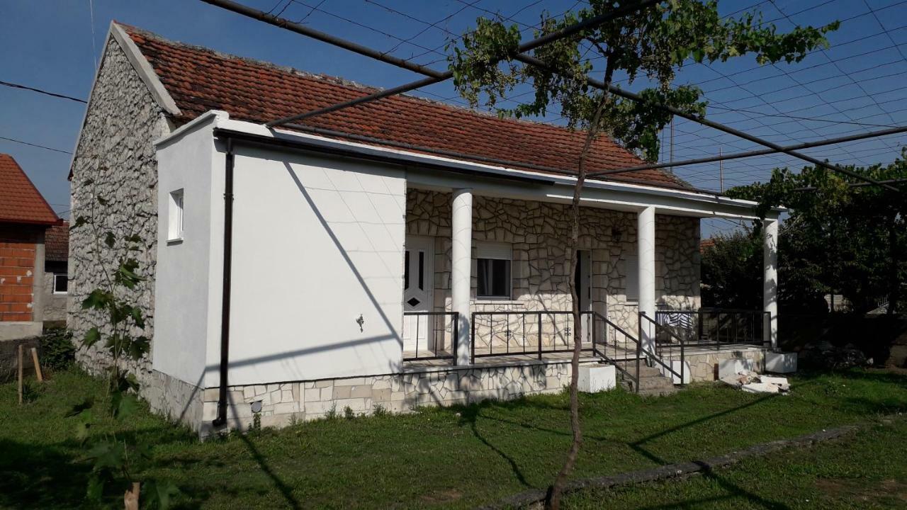 ČapljinaKamena Kuca Family Rodin公寓 外观 照片